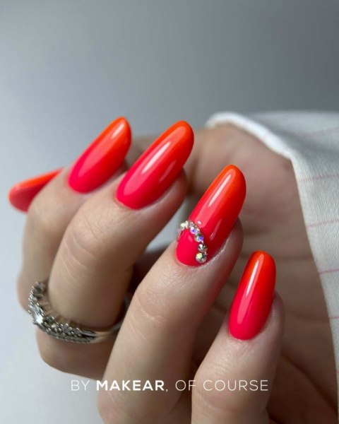 N04 Lakier hybrydowy Makear 8 ml