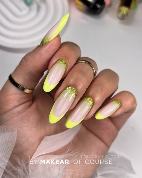 Builder&Bottle BG08 - żel w butelce 15ml